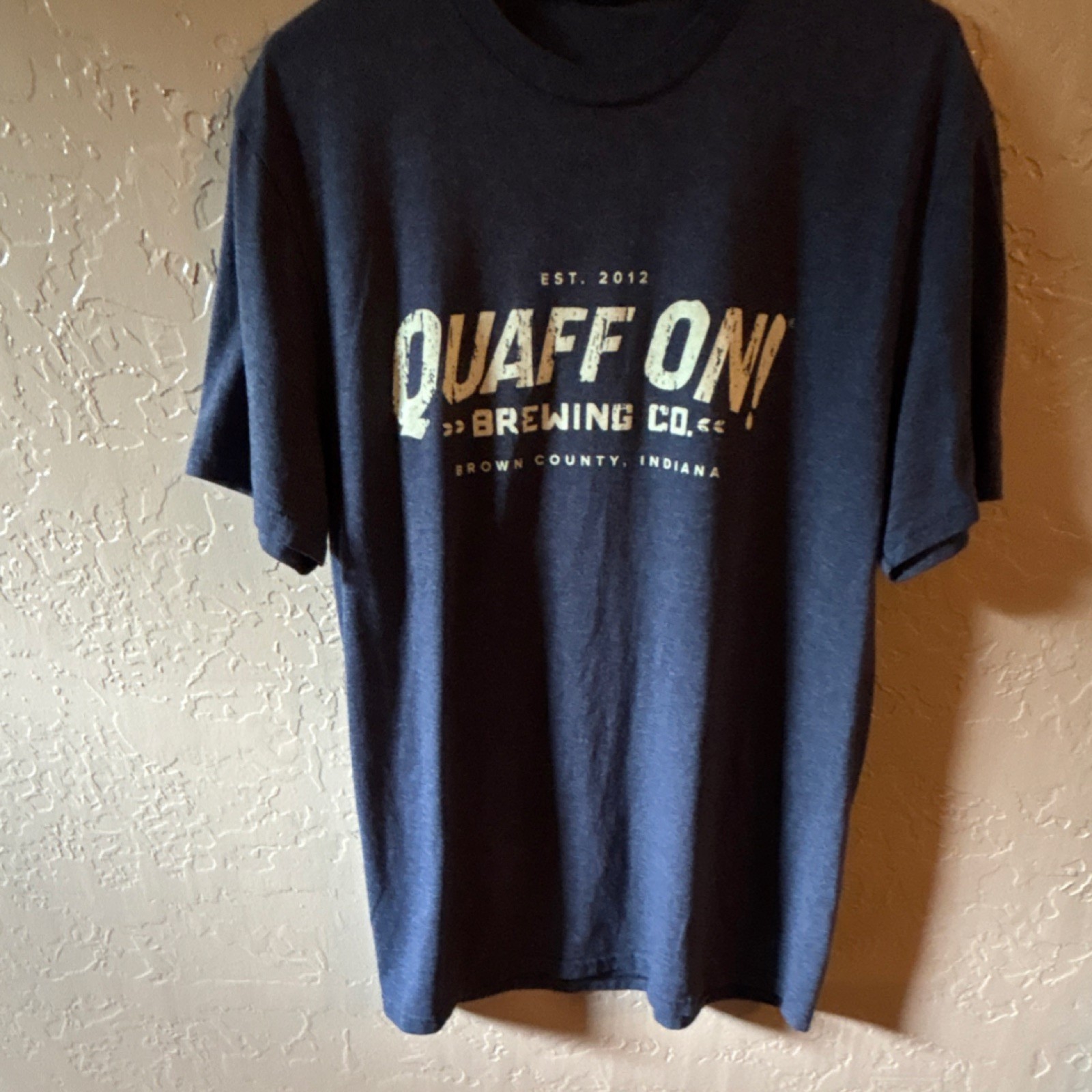 District The Concert Tee Blue L Short Sleeve Crew Neck Quaff On Graphic Tee