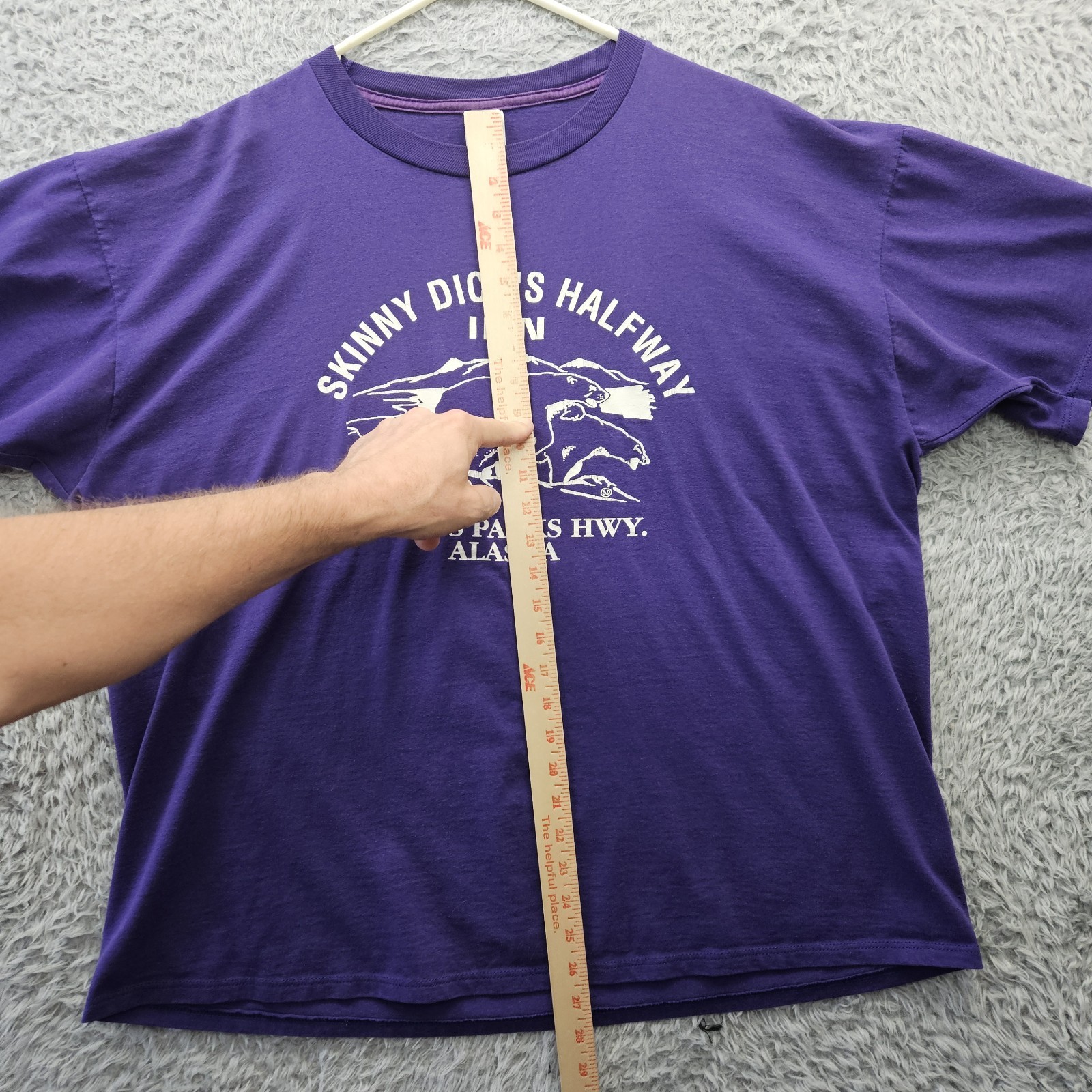 Funny Vintage 90s T Shirt Skinny Dicks Halfway Inn Alaska 2XL JERZEES Polar Bear