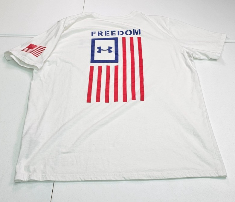 Under Armour Freedom Flag T Shirt Mens XL White Short Sleeve Patriotic Military