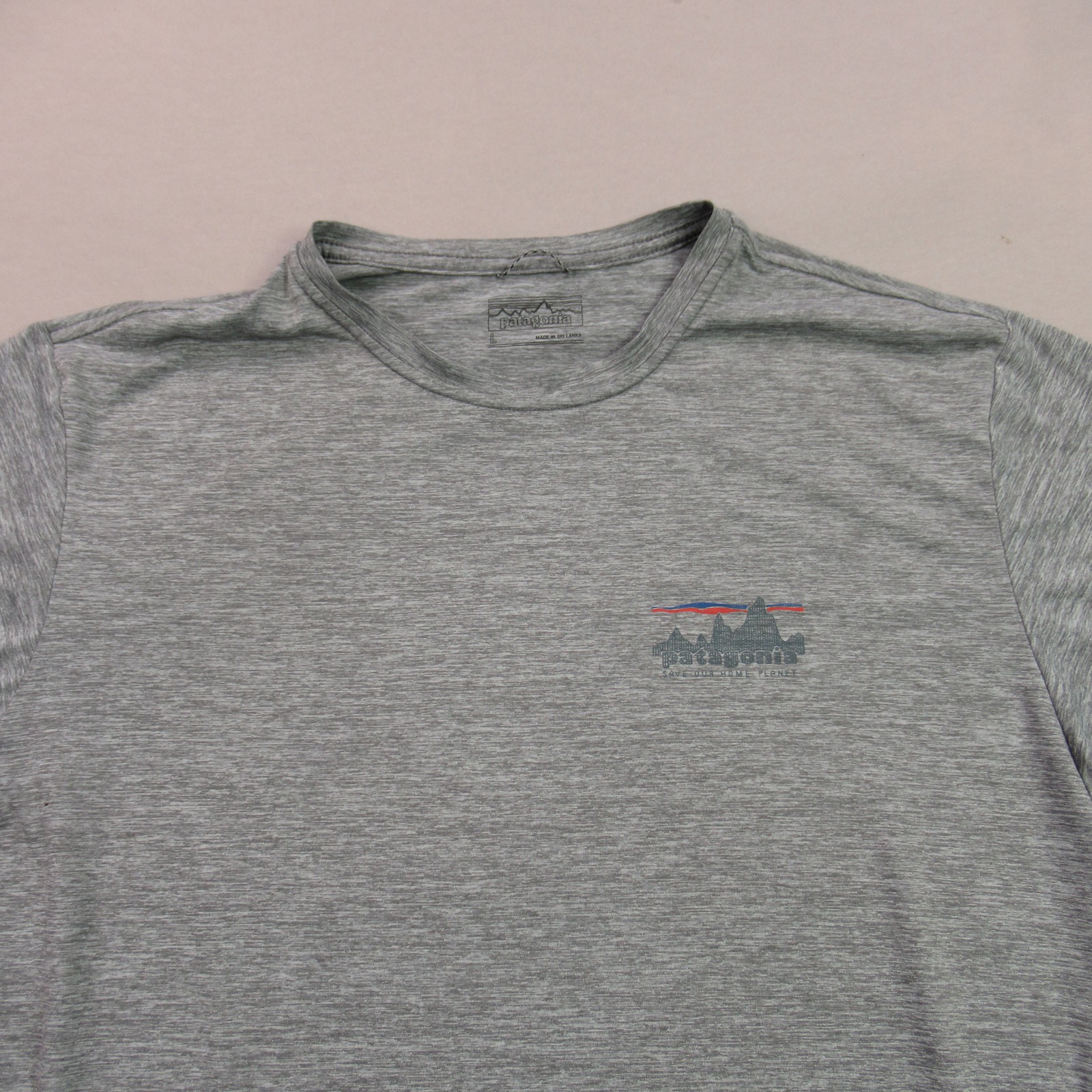 Patagonia Men’s Large L Gray Heathered Crew Neck Short Sleeve T-Shirt Save Our