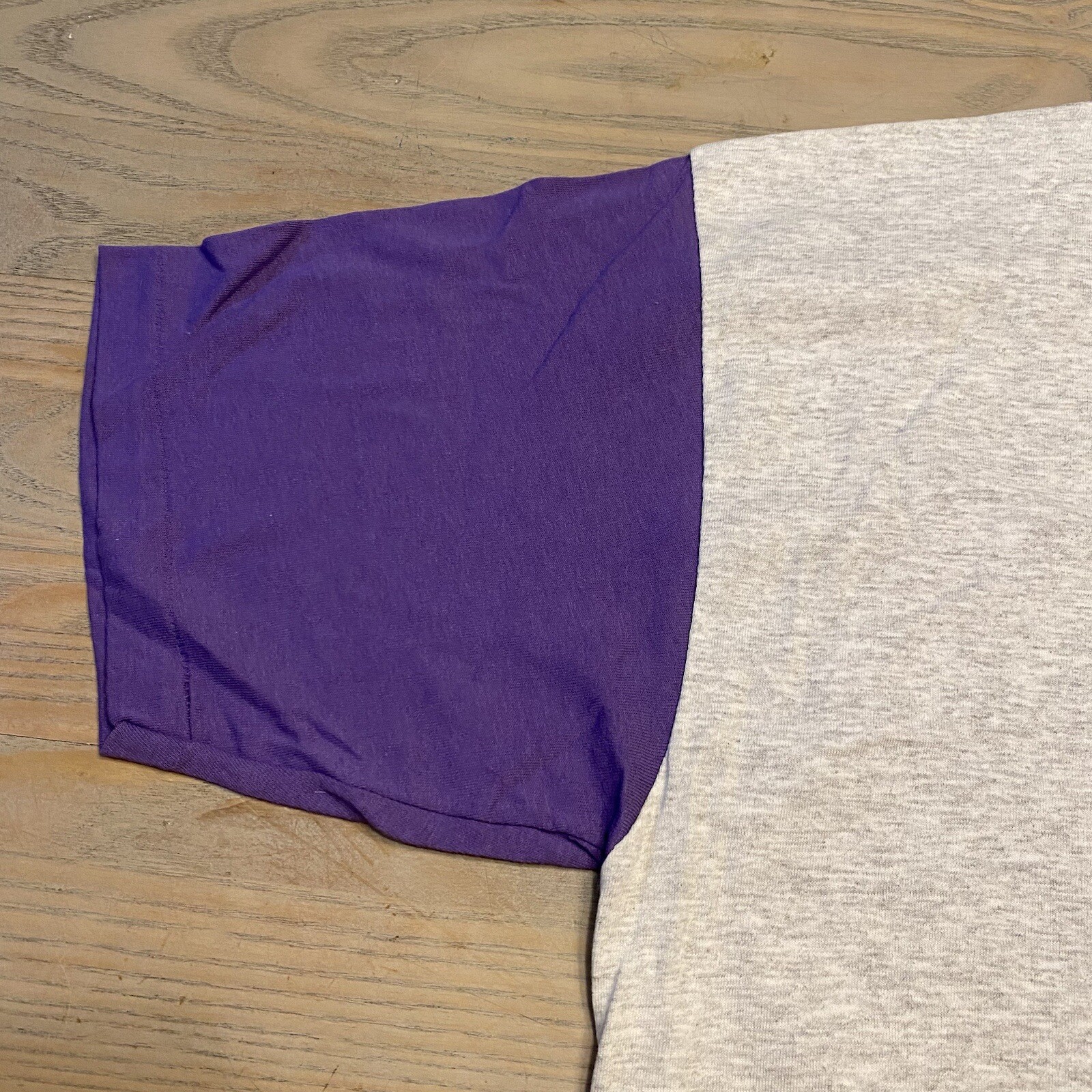 VTG Belton Designer Knits Gray Purple Contrast Sleeves Mens XL Single Stitch USA