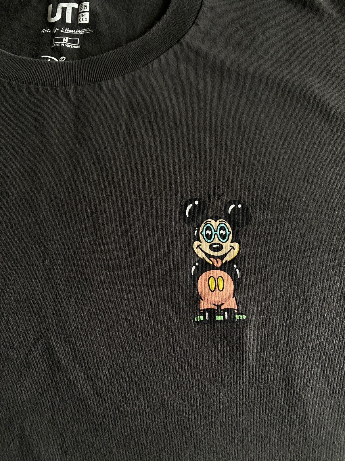 Uniqlo X Steve Harrington Mickey & Friends UT – USED Medium 08 Dark Gray