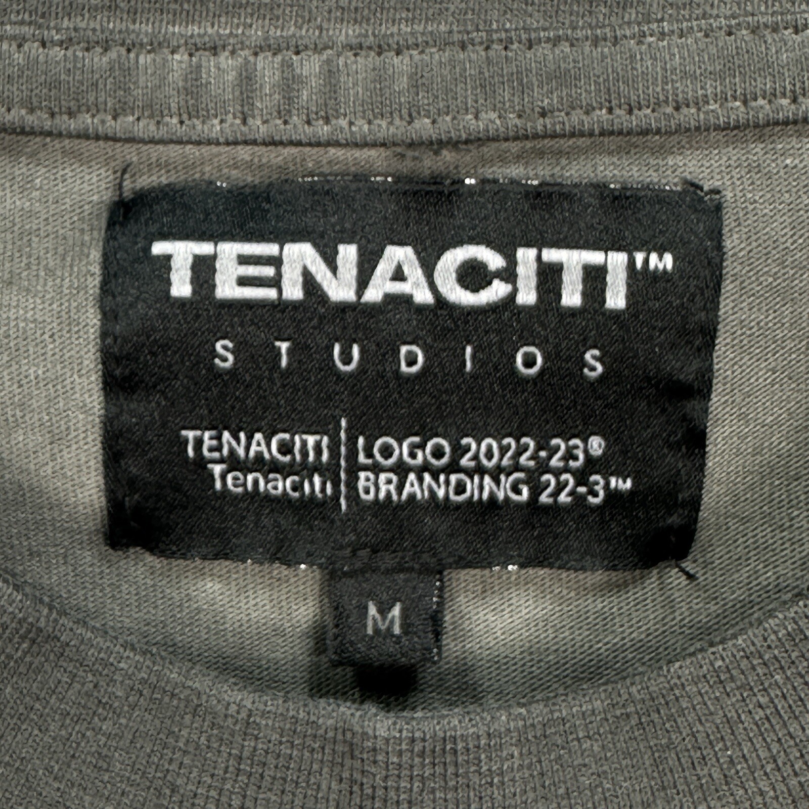 Tenaciti Crewneck T-Shirt Mens Medium Black Long Sleeve Cobra Skull Streetwear