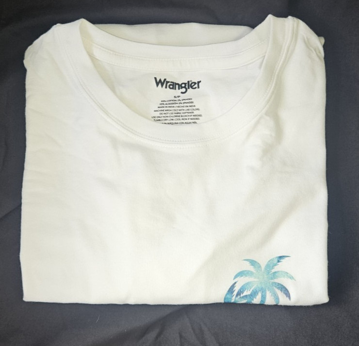 Wrangler Sunset Beach Glow‑in‑the‑Dark Graphic T‑Shirt Men’s Small Cotton Crew