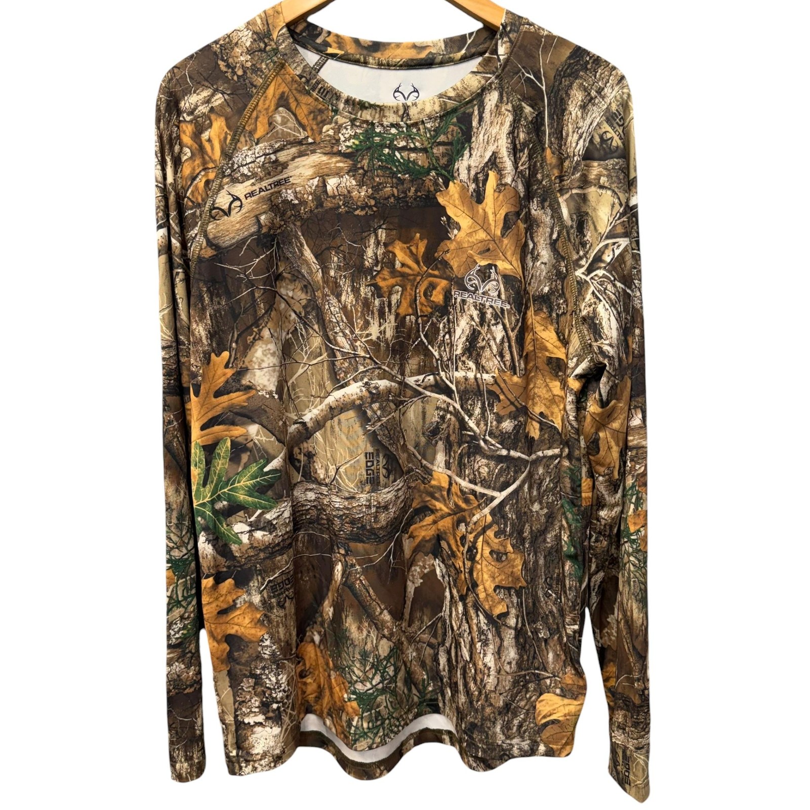 Realtree Shirt Mens L Brown Camo LOT OF 2 Long Sleeve Crewneck Polyester Spandex