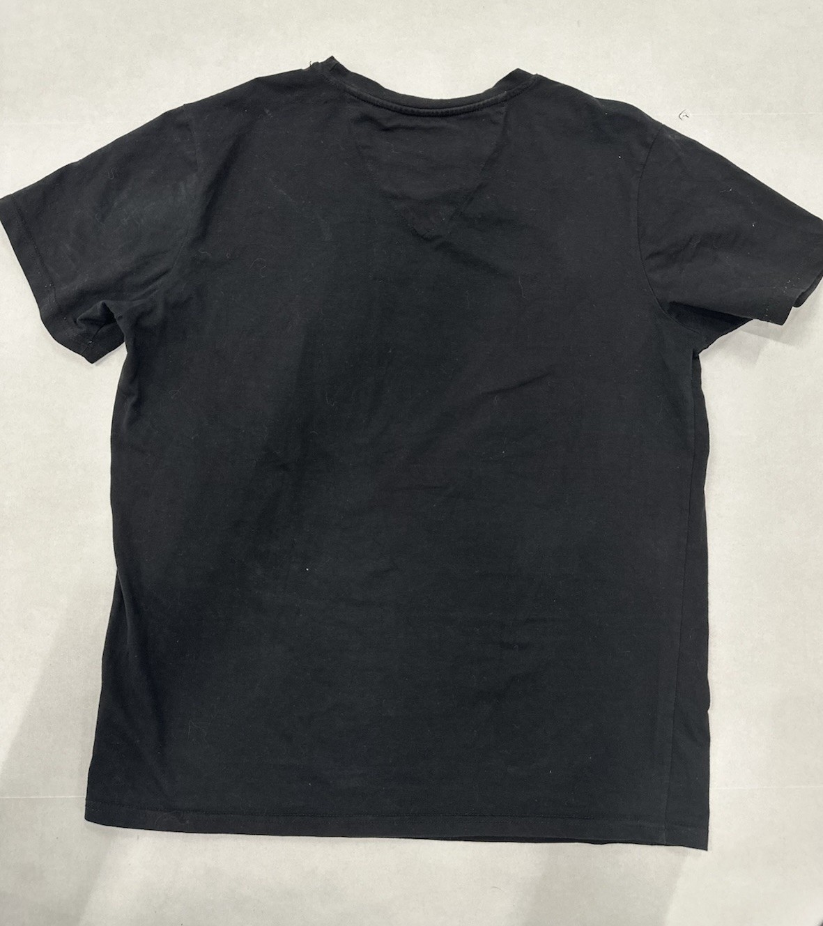 Men’s Gold Leaf Beaded Studded Skull Black T-Shirt Size Medium