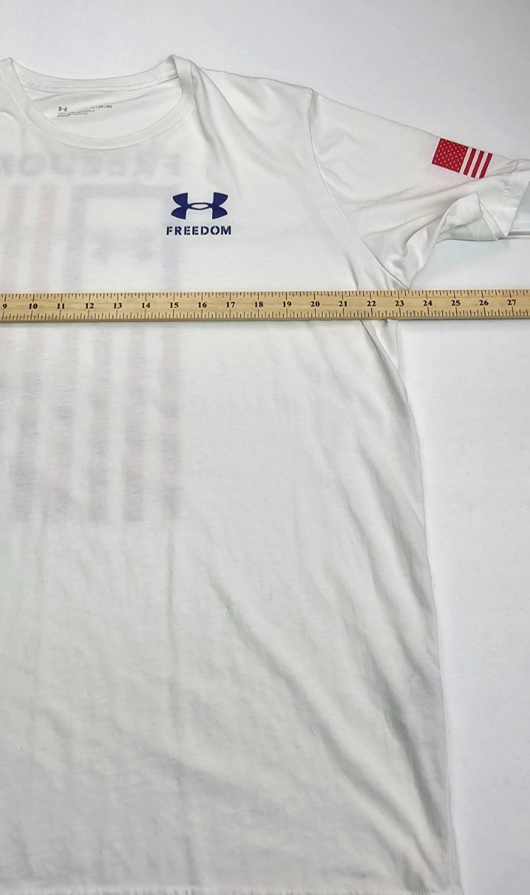 Under Armour Freedom Flag T Shirt Mens XL White Short Sleeve Patriotic Military