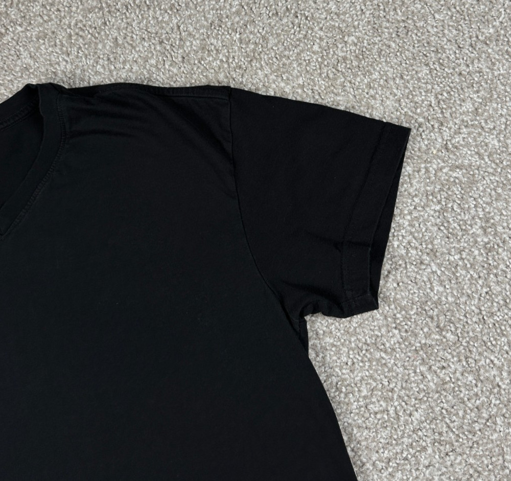 Buckle BKE Shirt Mens Extra Large Black Short Sleeve V Neck Slim Fit Casual XL