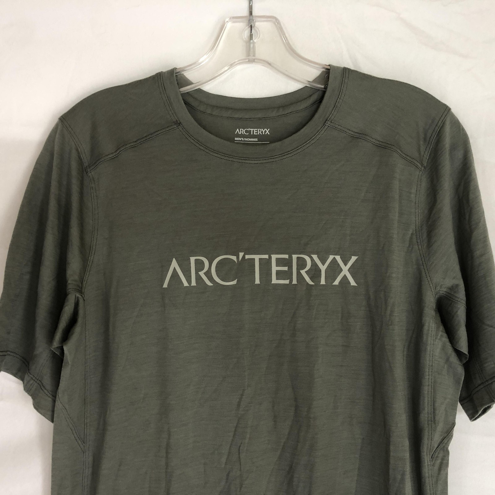 Arc’teryx Shirt Mens Small Grey Wool Nylon Logo Short Sleeve Outdoor Graphic