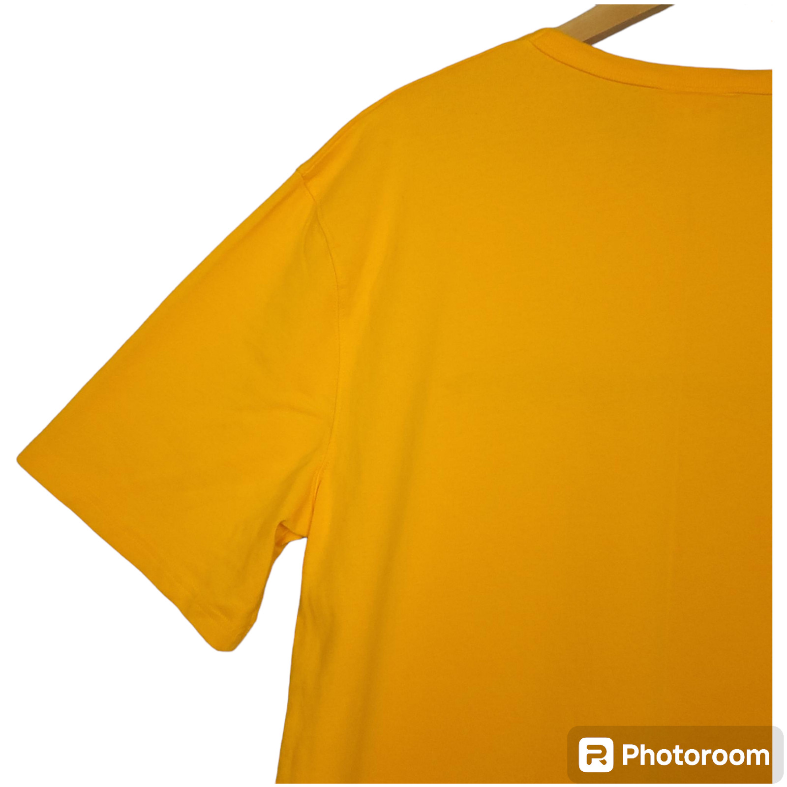 Vintage Champion Men’s Heritage Embroidered T-Shirt Sz XL Yellow Retro Classic