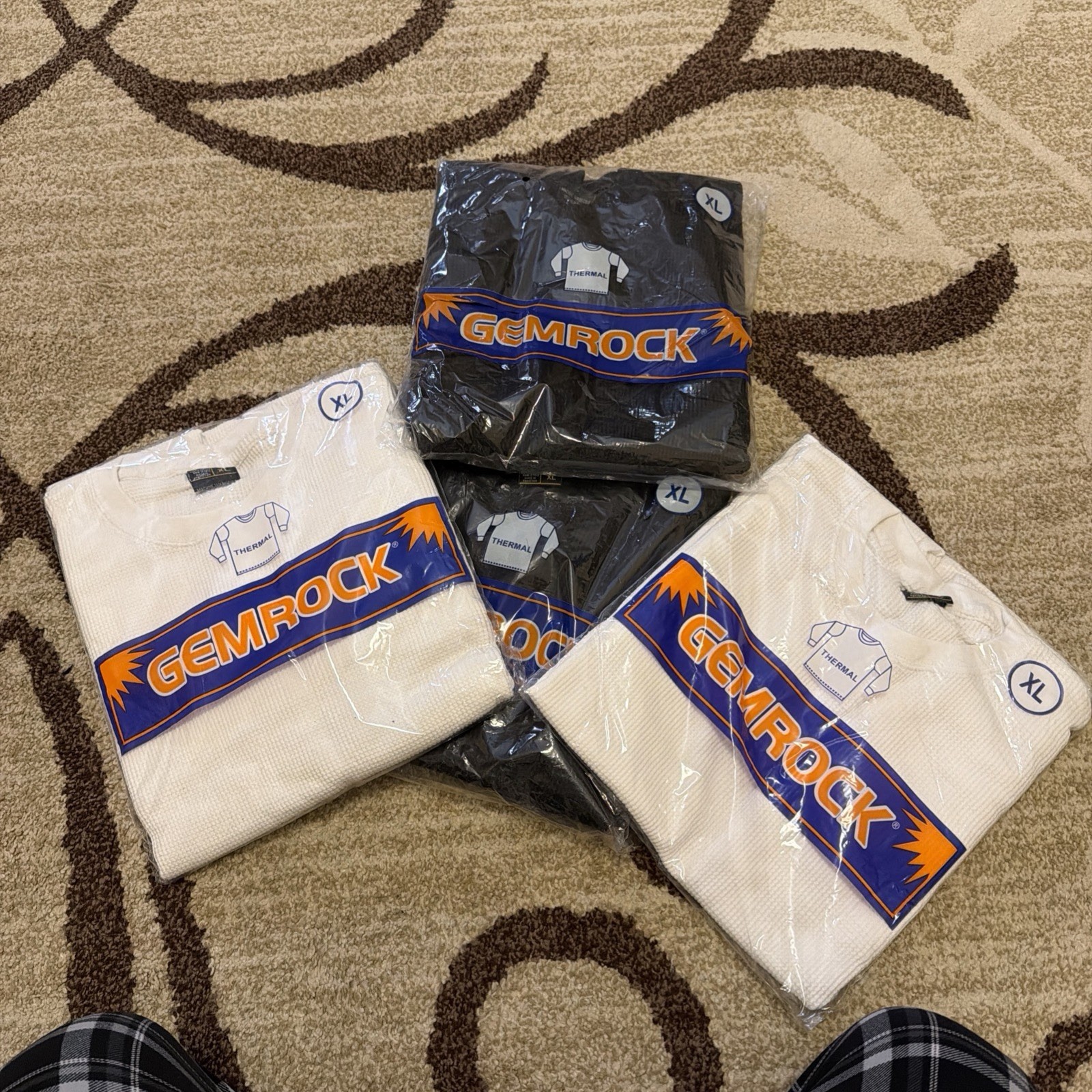 22 Mens Thermal , Variety Of Sizes And Colors, Individual Wrapped Ready To Sell