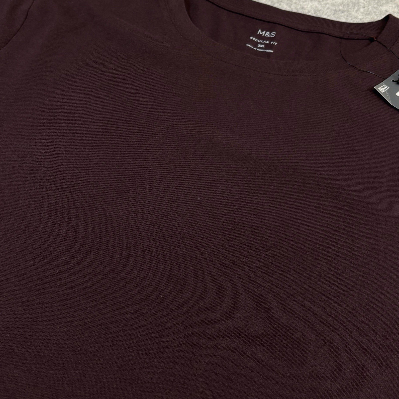 M&S T Shirt 2XL Regular Fit Mens Dark Burgundy New With Defects XXL 47-49in