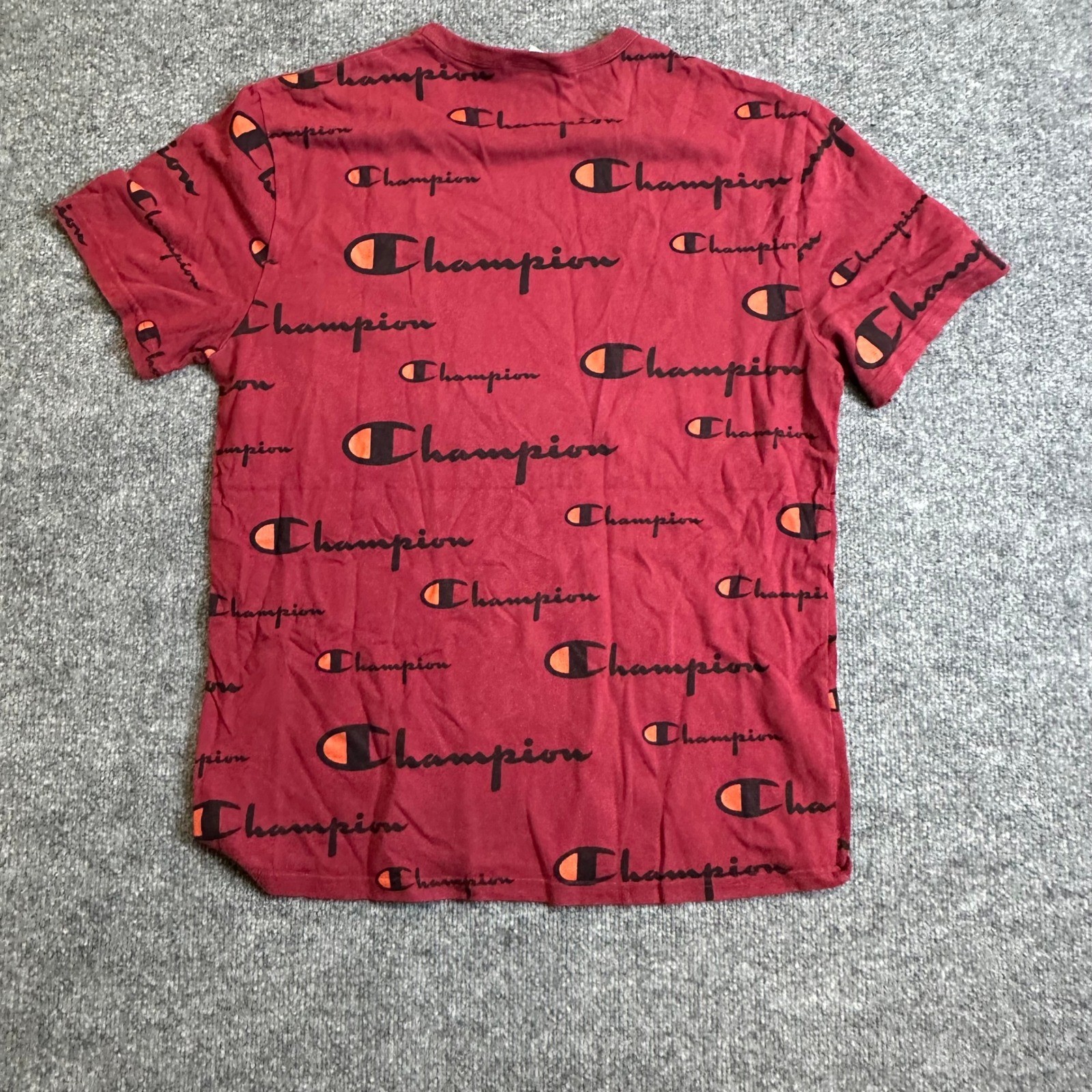 Champion T-Shirt Mens Size Medium Maroon All Over Logo Print Short Sleeve Cotton