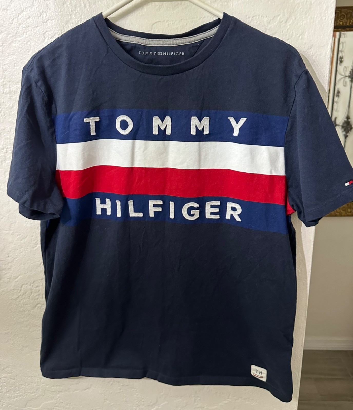 Tommy Hilfiger Blue White Red Cotton T-Shirt Size Medium