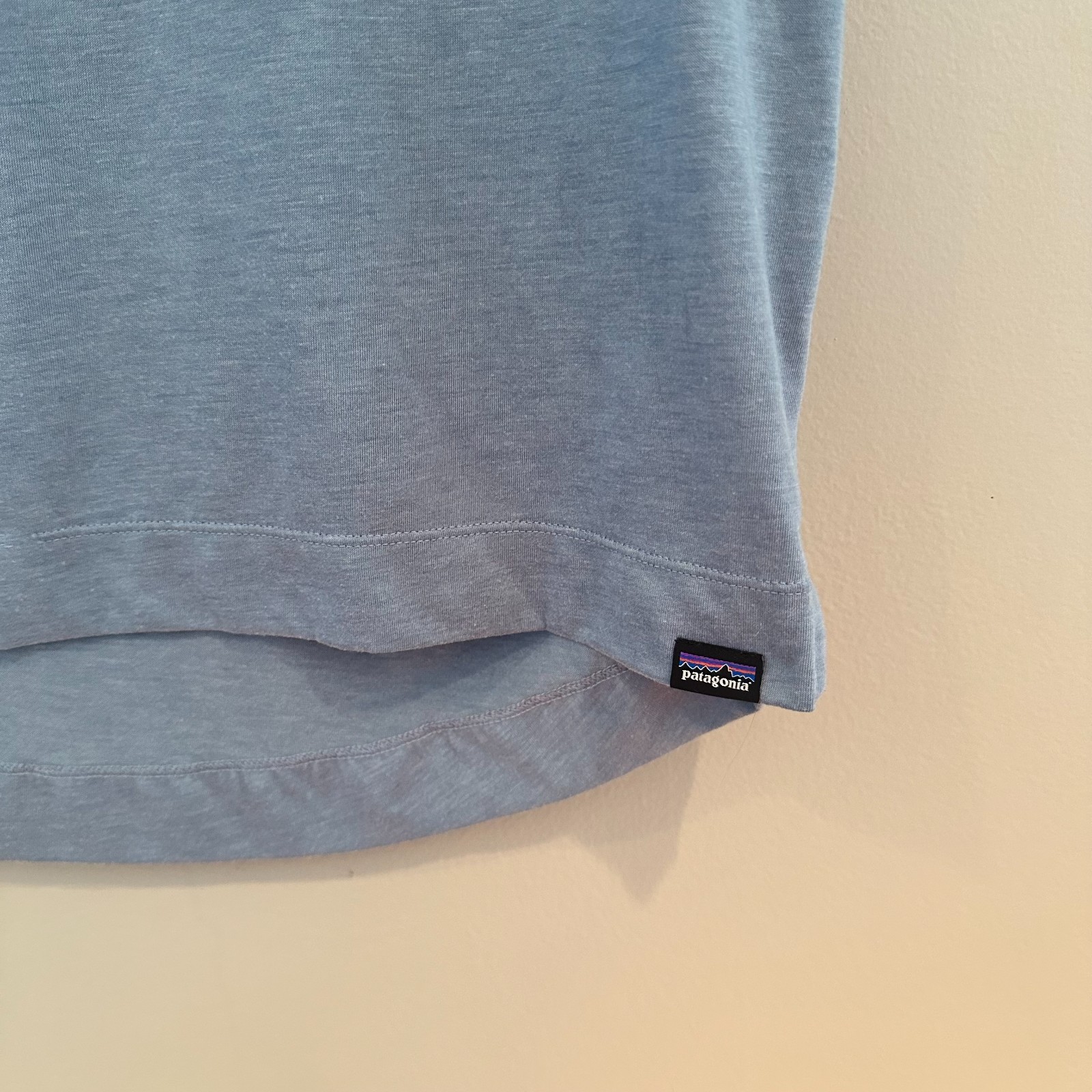 Patagonia Capilene Cool Trail Henley Shirt Blue Heather Mens Medium Gorpcore