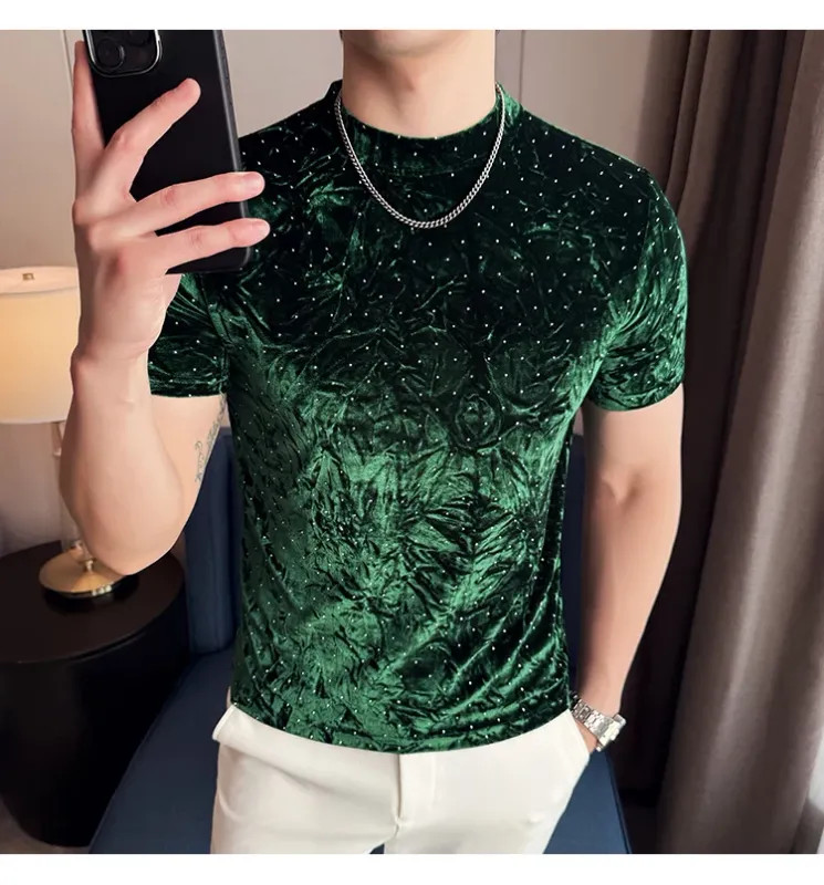 Summer Velvet Pleated Hot Stamping T-shirt for Men’s Fashion Versatile Slim Fit