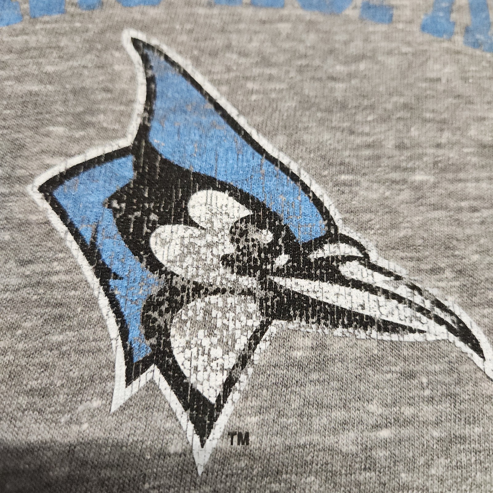 Adidas Johns Hopkins Blue Jays T Shirt XL Poly Cotton Rayon Collegiate Gray 133