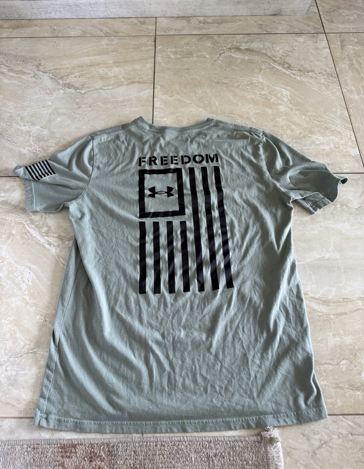 Under Armour Freedom Flag Graphic Loose Knit Cotton Crew Neck T-Shirt M Green