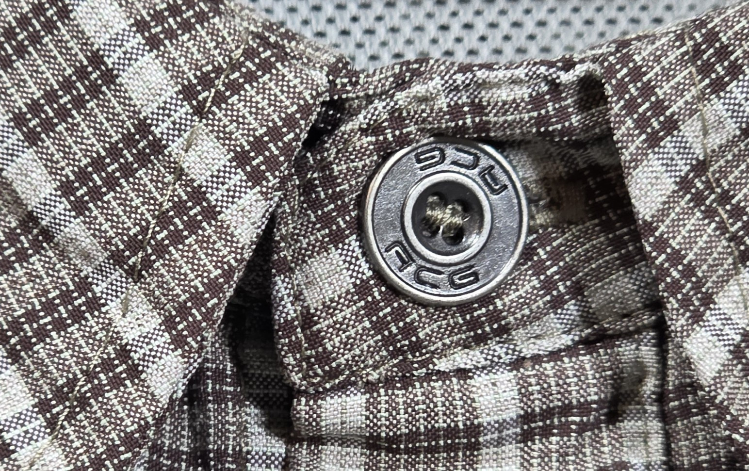 VTG Nike ACG Long Sleeve Shirt L Olive Gray Plaid Button Up Outdoor Gorpcore
