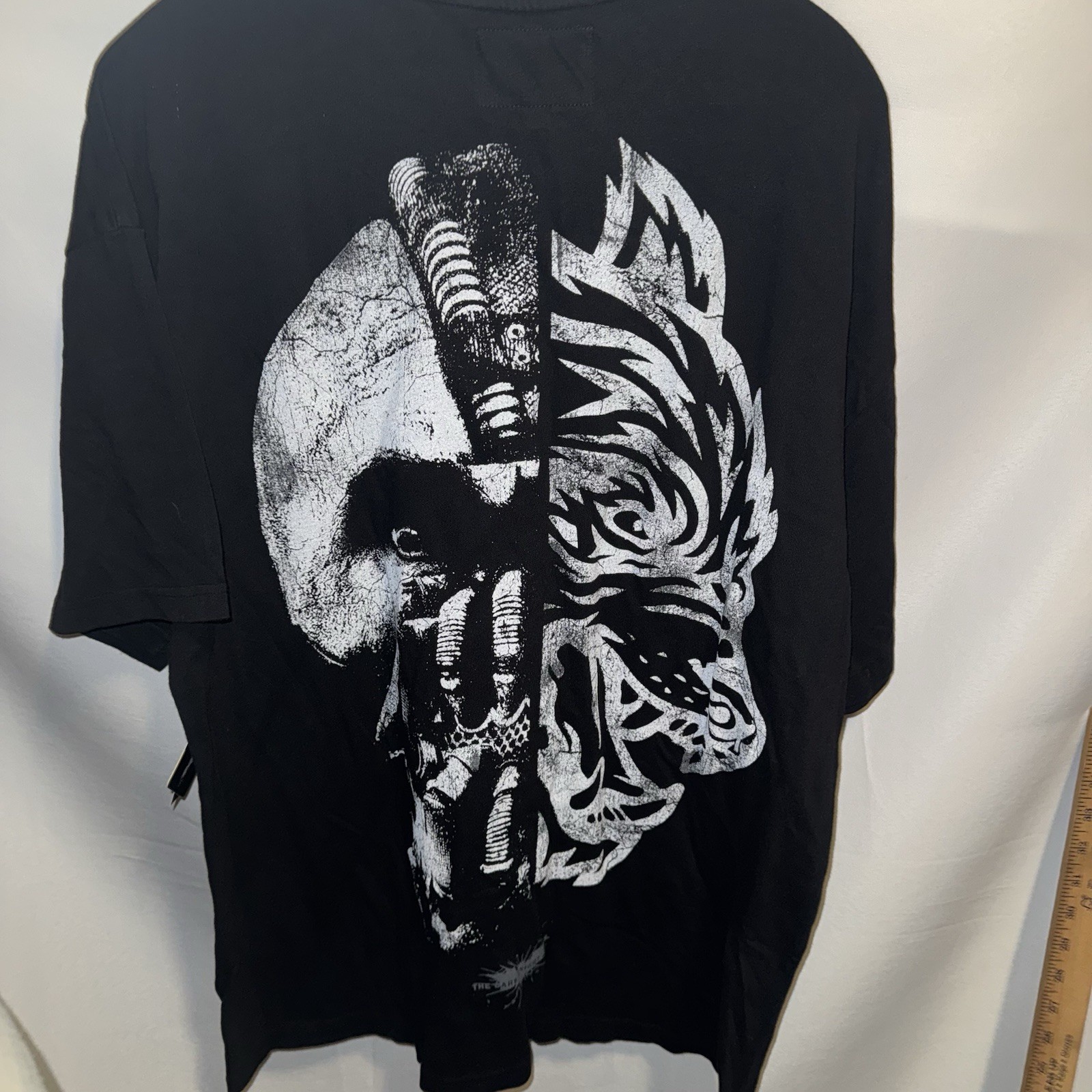 Darc sport X Batman Bane Oversized Premium Tee Dark Knight Rises true black L