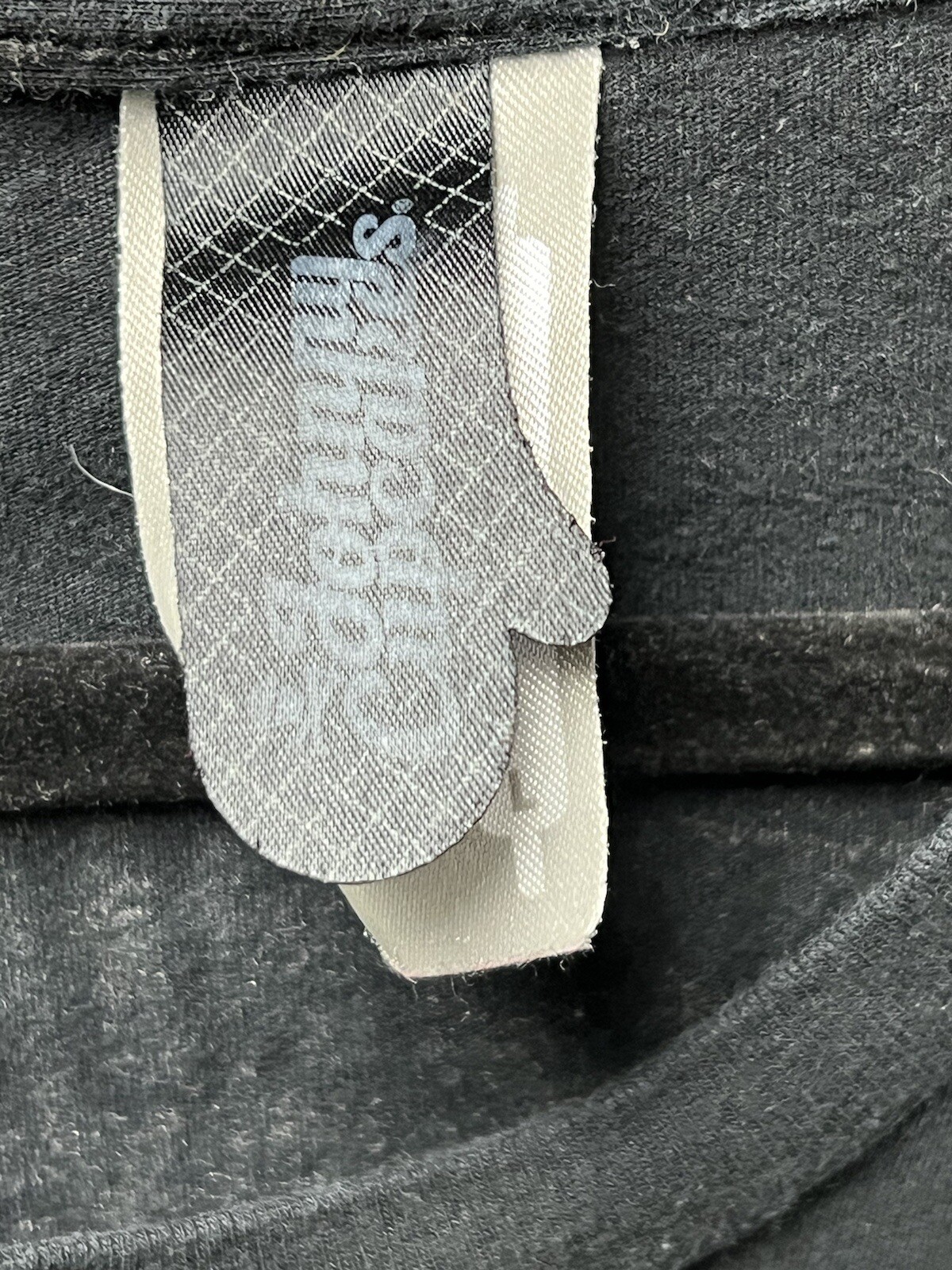 RARE 🧁 Johnny Cupcakes 🧁 👚 OG Shirt Women’s L