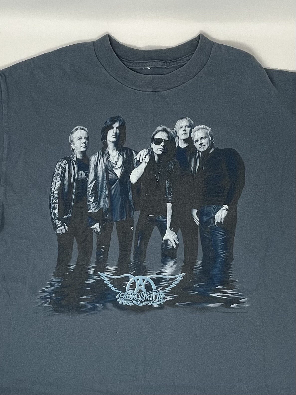 Vintage 2001 Aerosmith Just Push Play World Your Band T Shirt (M)