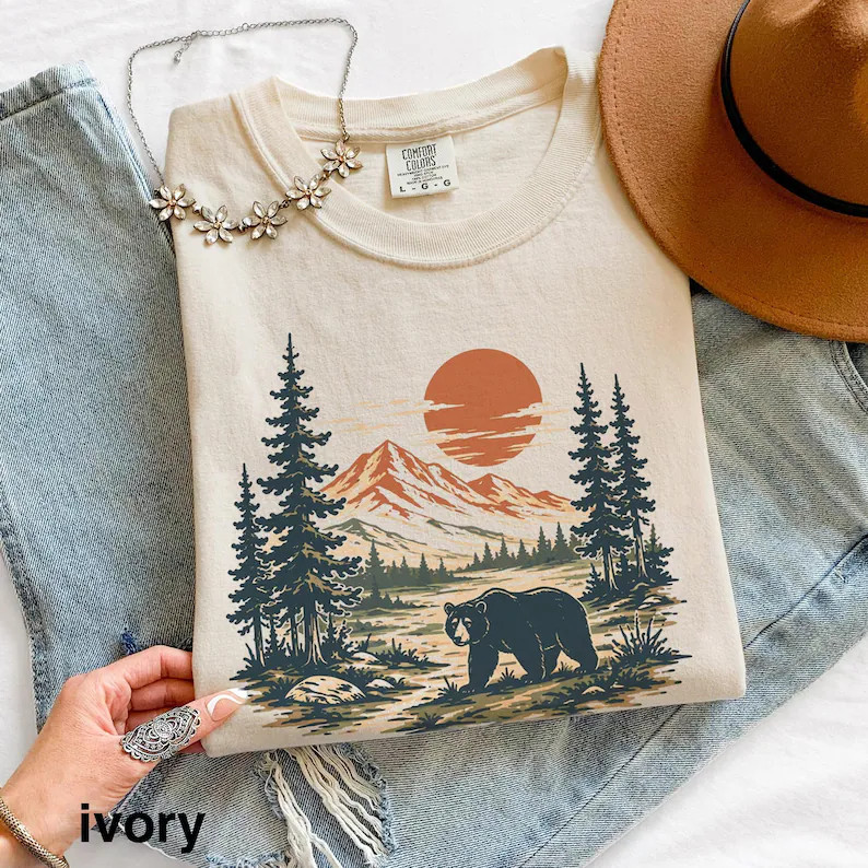 Classic Bear Wilderness Nature Outdoors Animal Comfort Tee
