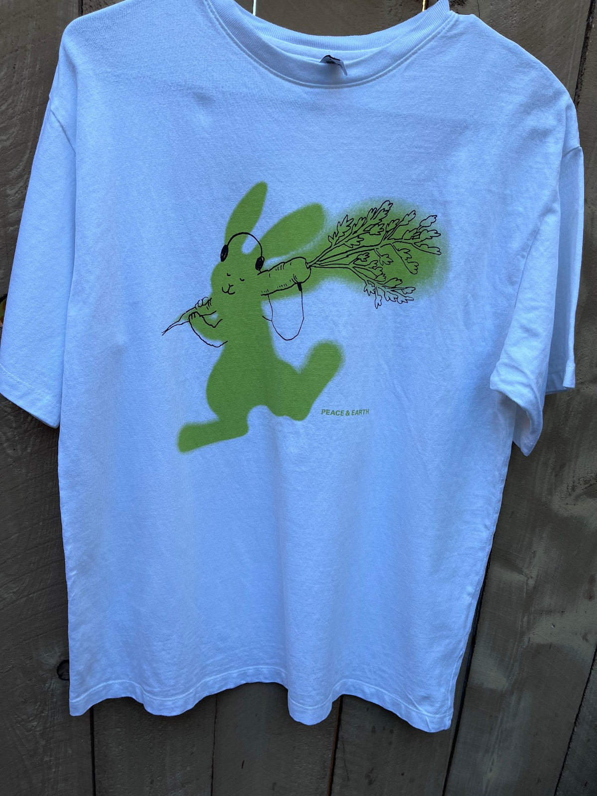 Enzo Blues Peace & Earth Rabbit Graphics WHITE Tshirt – Unisex Men’s Free Size