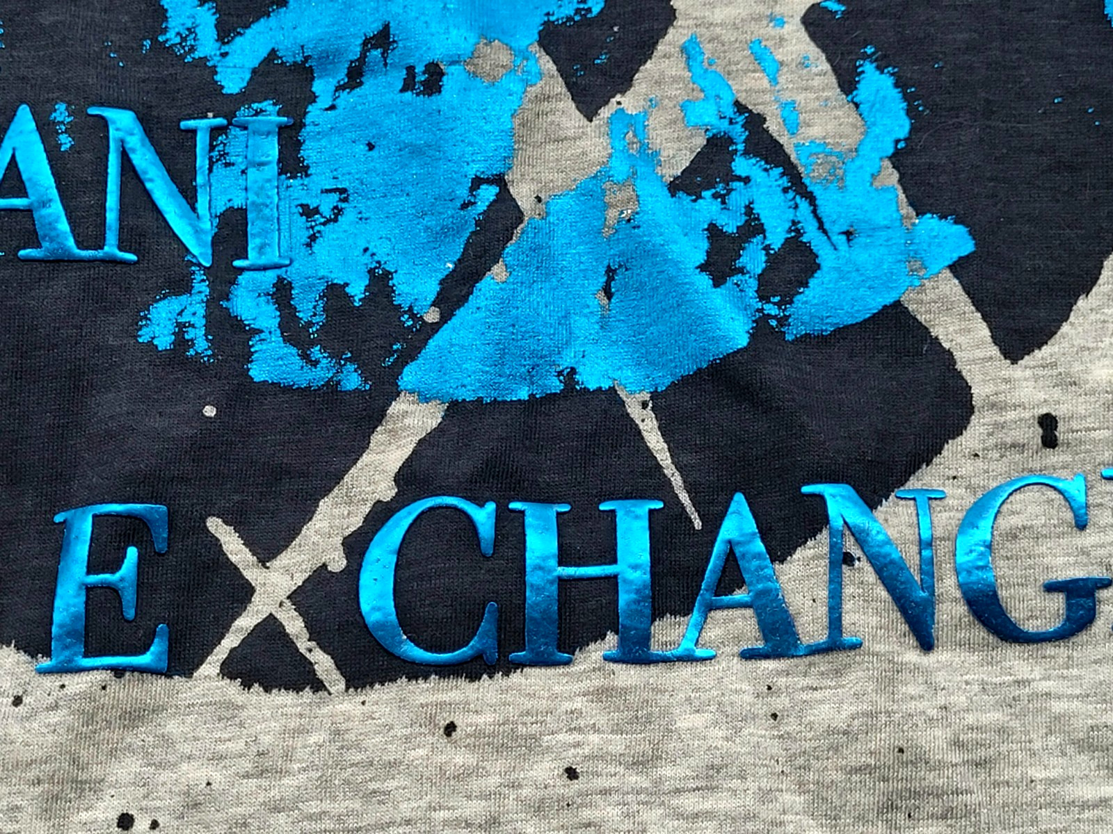 NWT Armani Exchange Heather Gray Blue Foil Graphic V Neck Logo Tee T Shirt Sz L