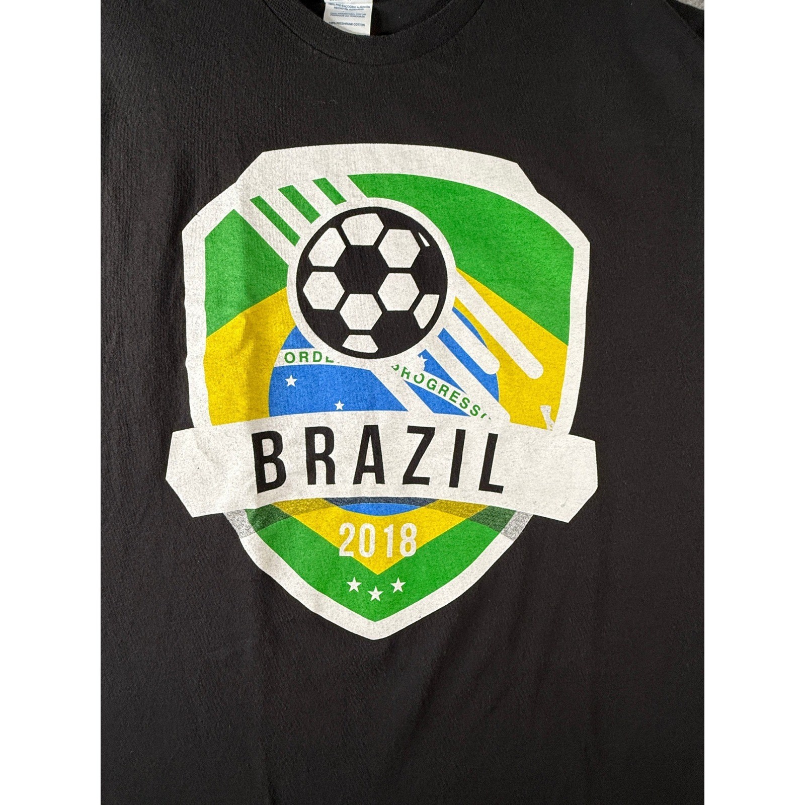 Delta Pro Weight Brazil 2018 Soccer Graphic T-Shirt Black Mens Large