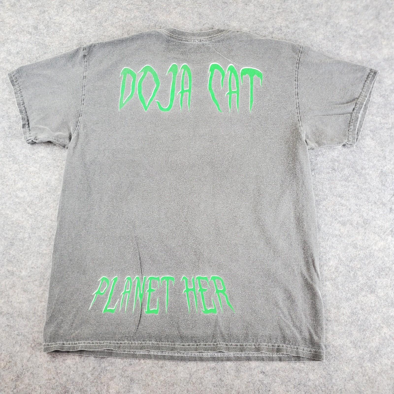 Doja Cat Shirt Mens Medium Gray Crew Neck Short Sleeve Graphics Stretch Pullover