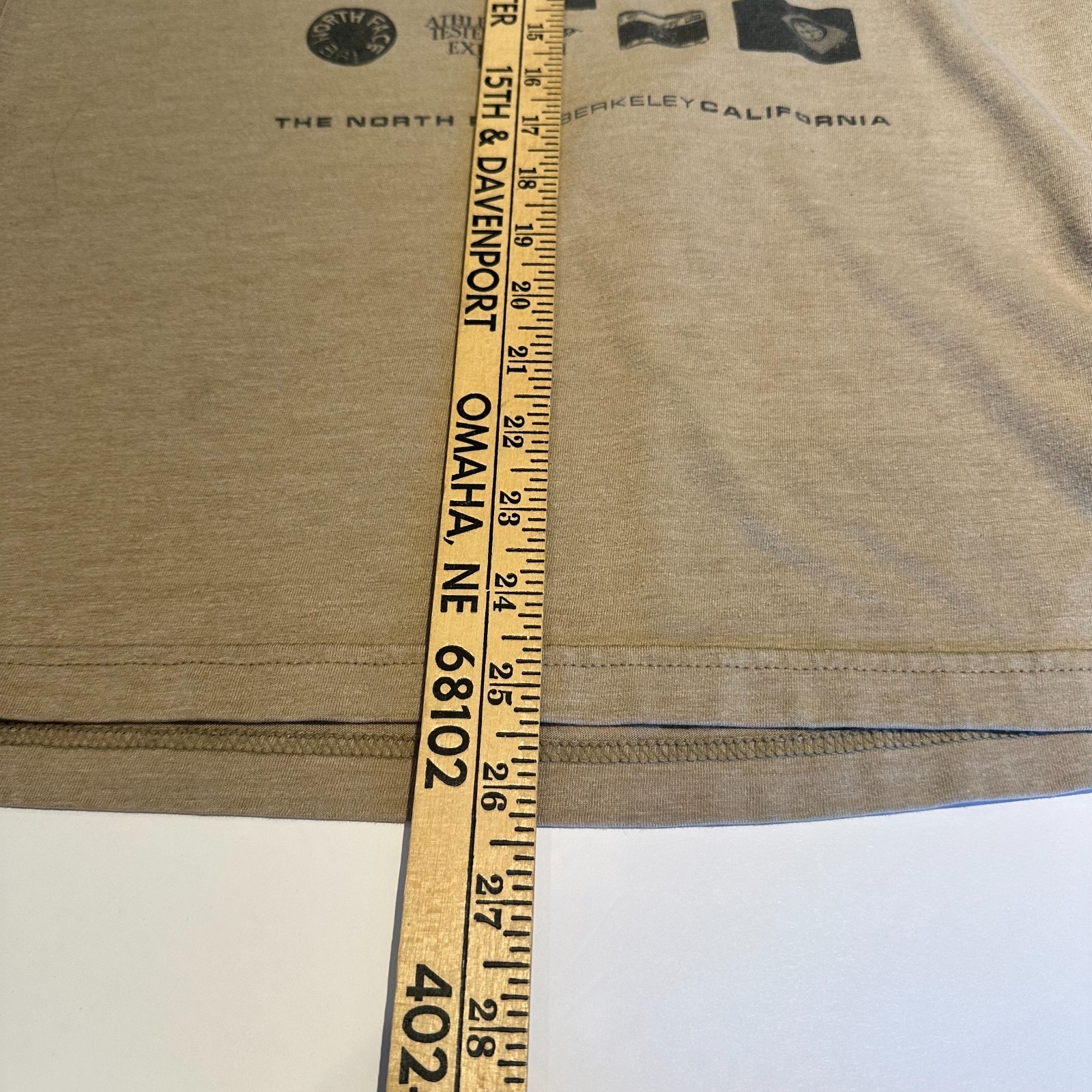 The North Face Tan Graphic T Shirt Berkeley California Gorpcore Mens Small
