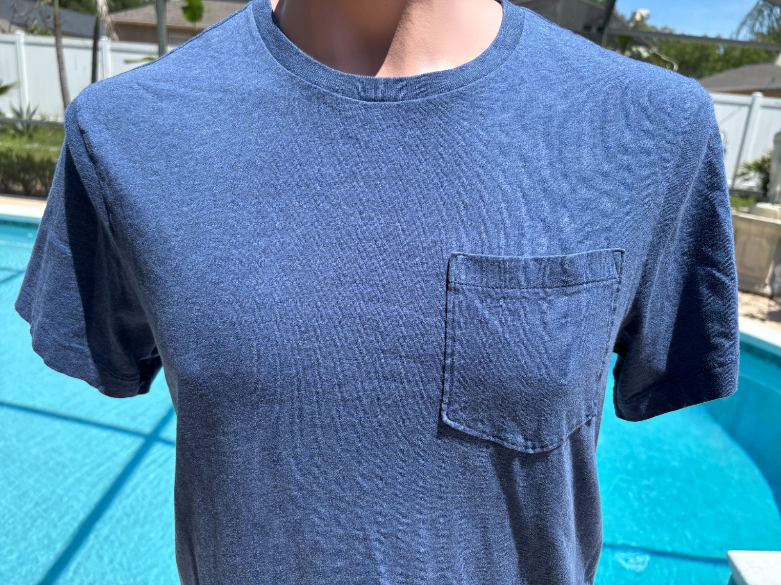 J. Crew Blue Pocket Slim Fit Broken In T Shirt mens M Medium