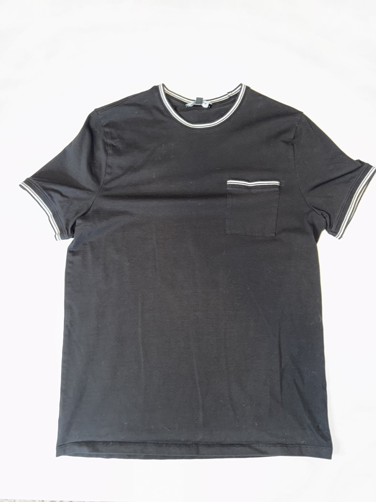 Express Men’s Black Knit T-Shirt Pocket Contrasting Trim Crew Neck Size M