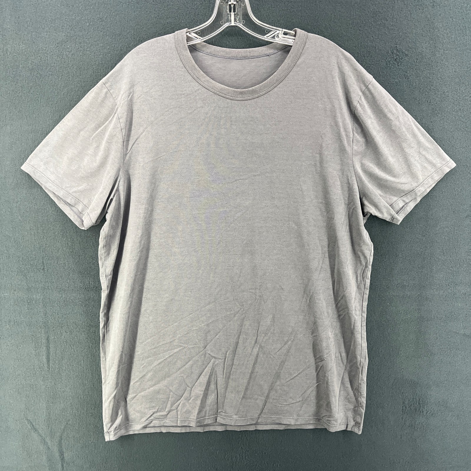 Lululemon Shirt Mens XL Dark Gray Fundamental Performance Crewneck Soft No Tag