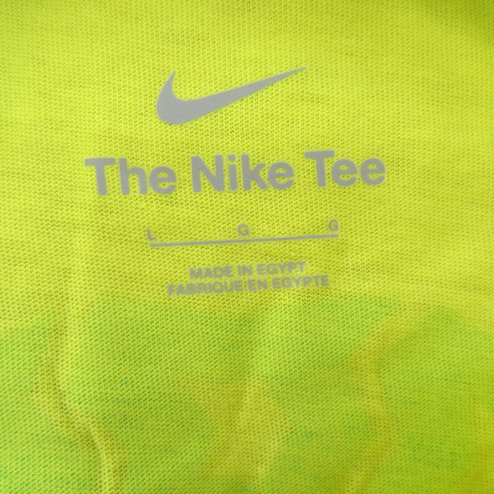 Nike Brazil Voice Graphic T-Shirt Men’s Size Large Dynamic Yellow NEW DH7662-740