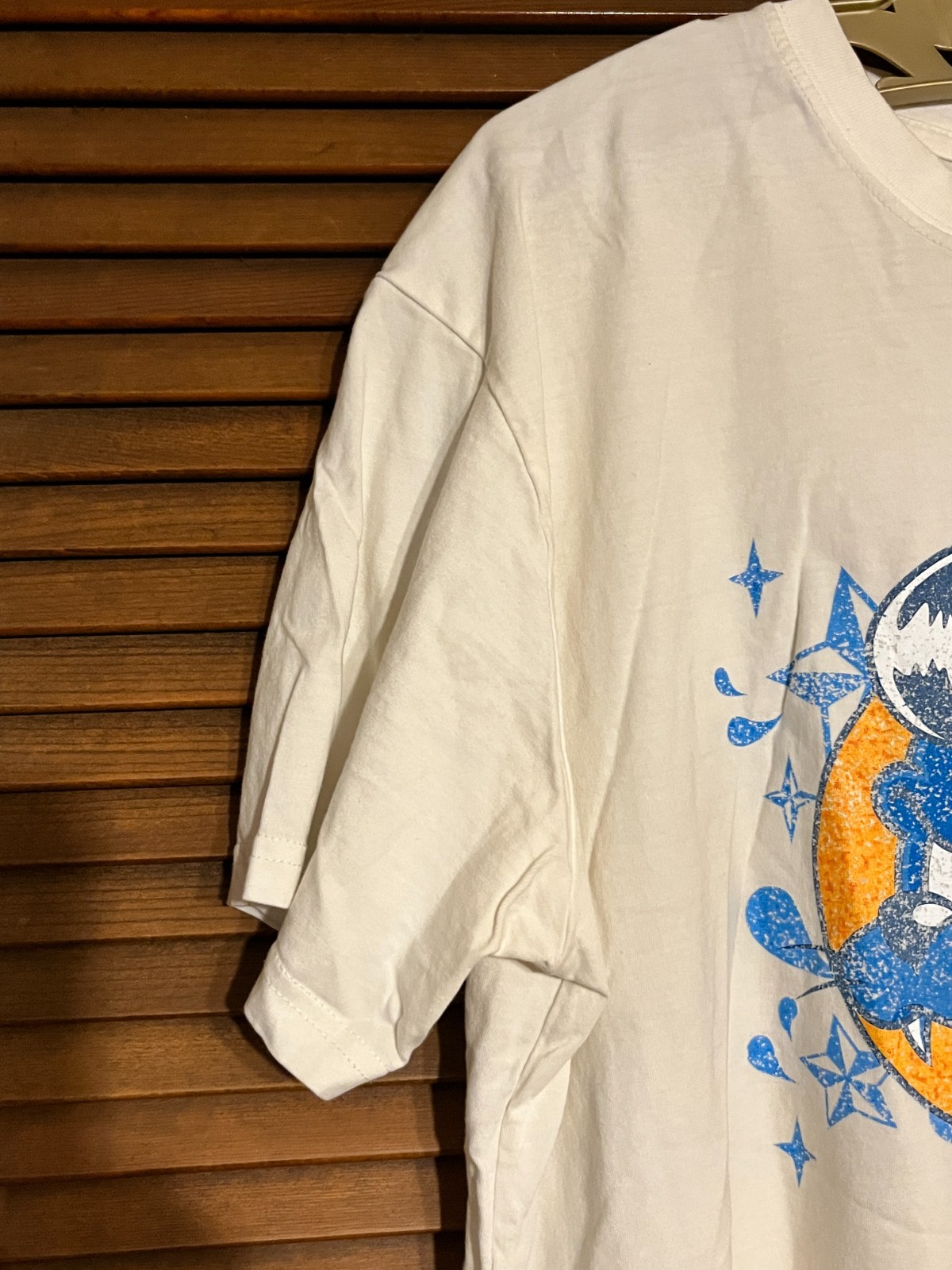 AS COLOUR Graphic T Shirt Mens Large White Die Free Print Short Sleeve 22×29