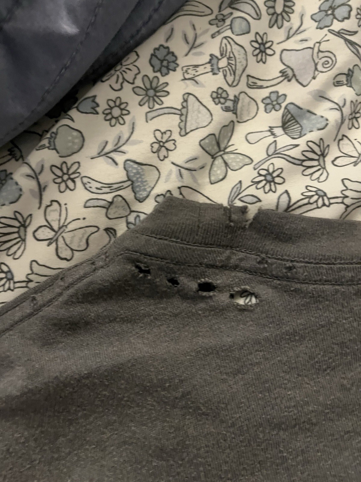 Enfants Riches Deprimes Distressed Cropped Grey Cotton T Shirt Size L