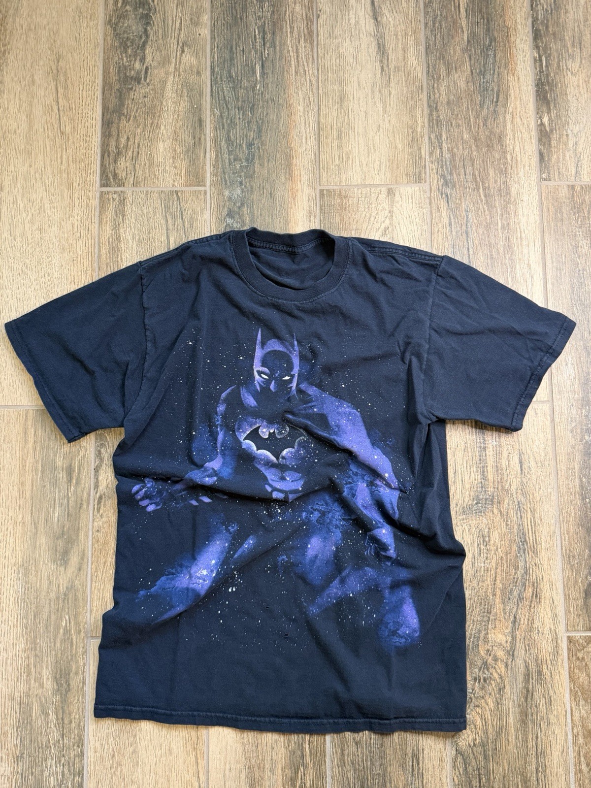 Batman DC Universe Graphic Print T-Shirt Men’s M Black Crew Neck Short Sleeve