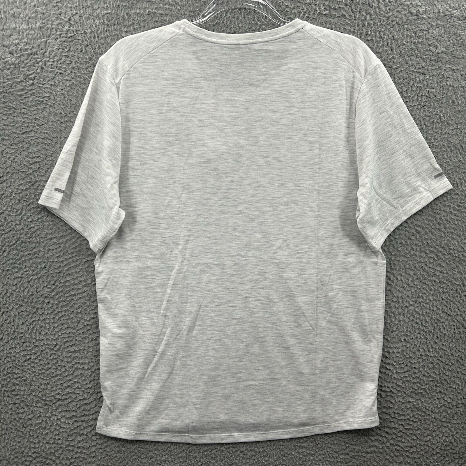 Nike Running Shirt Mens Medium Gray Dri FIT Run Division Core Training Top New