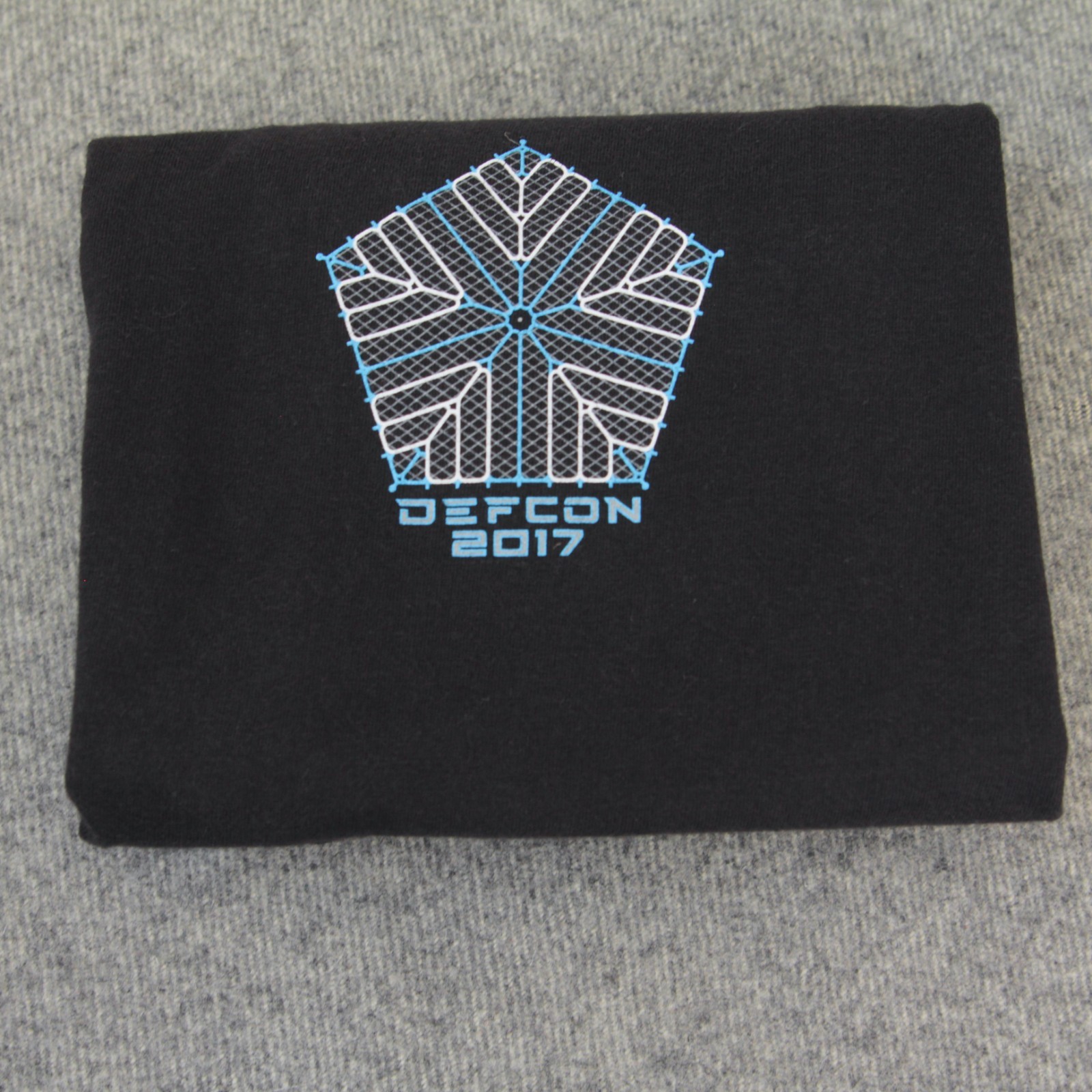Defcon DEF CON 25 T Shirt XL VTG 2017 Las Vegas Computer Hacker Conference Tech
