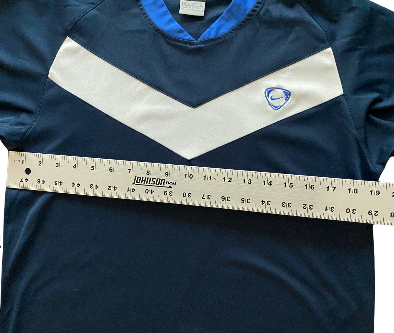 Vintage Nike Mens Shirt Triangle Swoosh Size Medium Gray Tag Blue Top 90’s 80’s