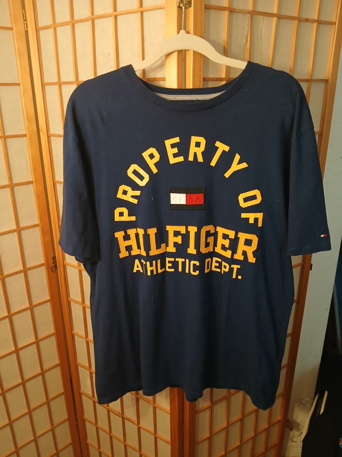 Tommy Hilfiger T Size XL