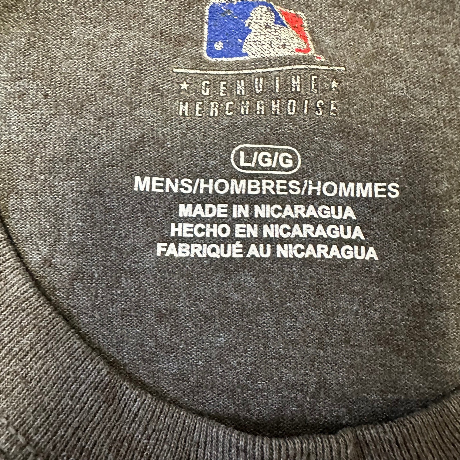 MLB T-Shirt Mens Size L Charcoal Gray Atlanta Braves Graphic Short Sleeve Tee
