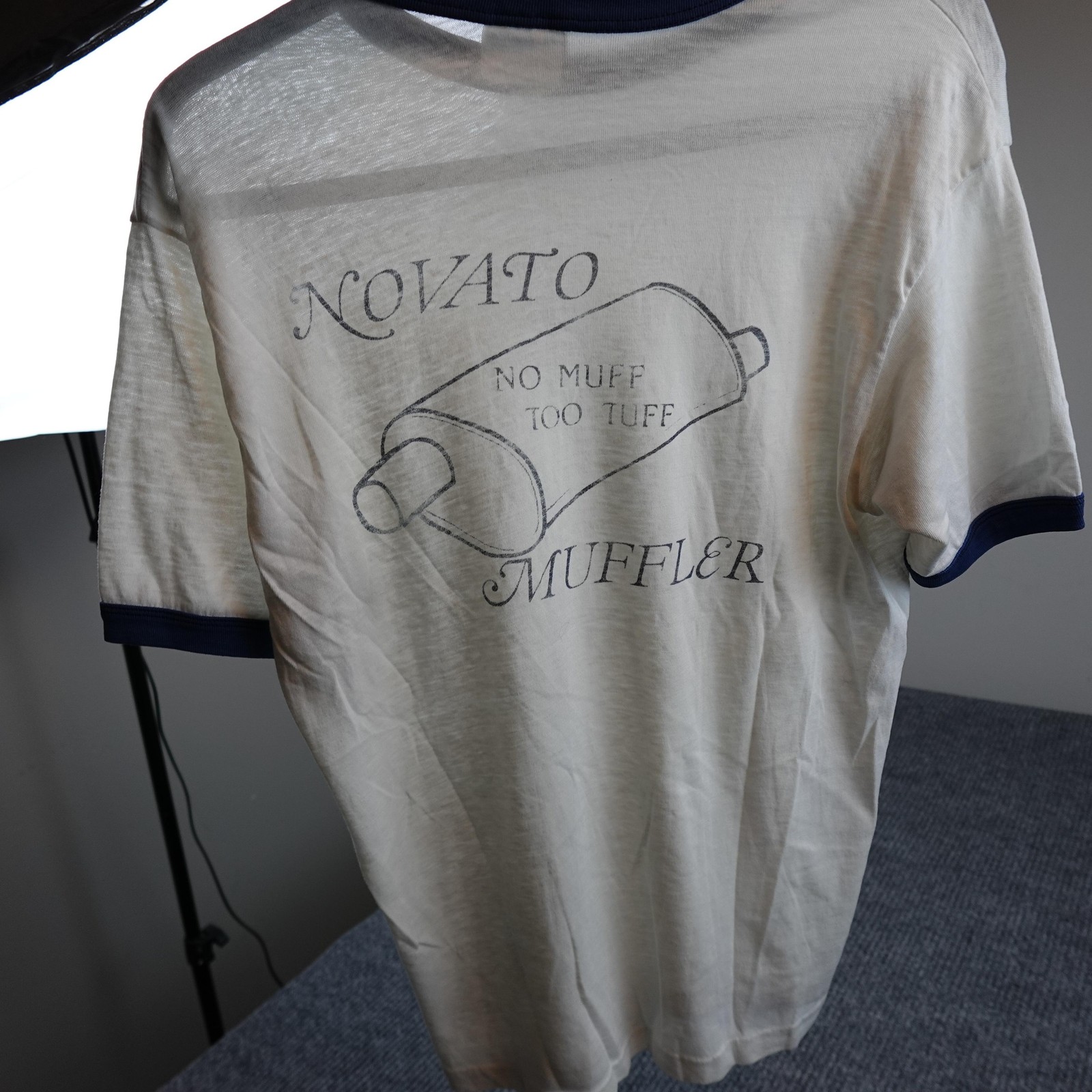 Vintage Paper Thin Novato Muffler Shirt Mens Large White Ringer No Muff Too Tuff