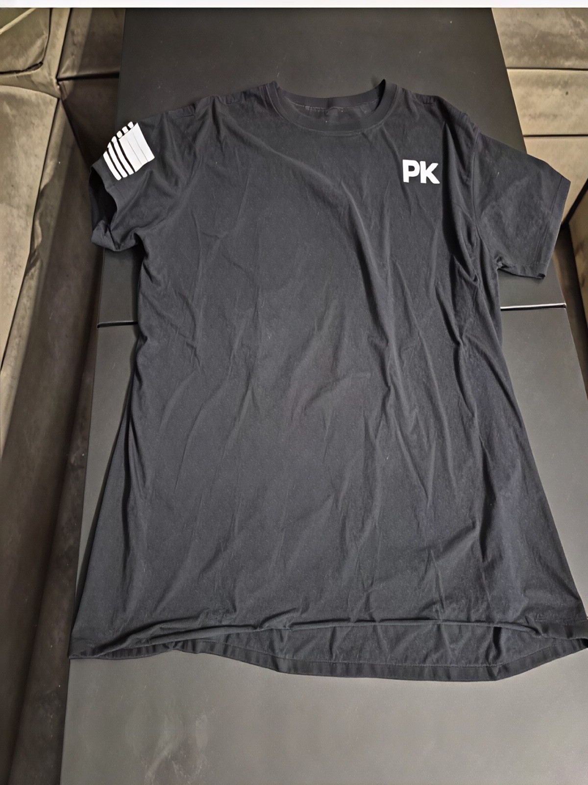 Men’s Black Cotton Knit Graphic Print Crew Neck Short Sleeve T-Shirt PK Logo
