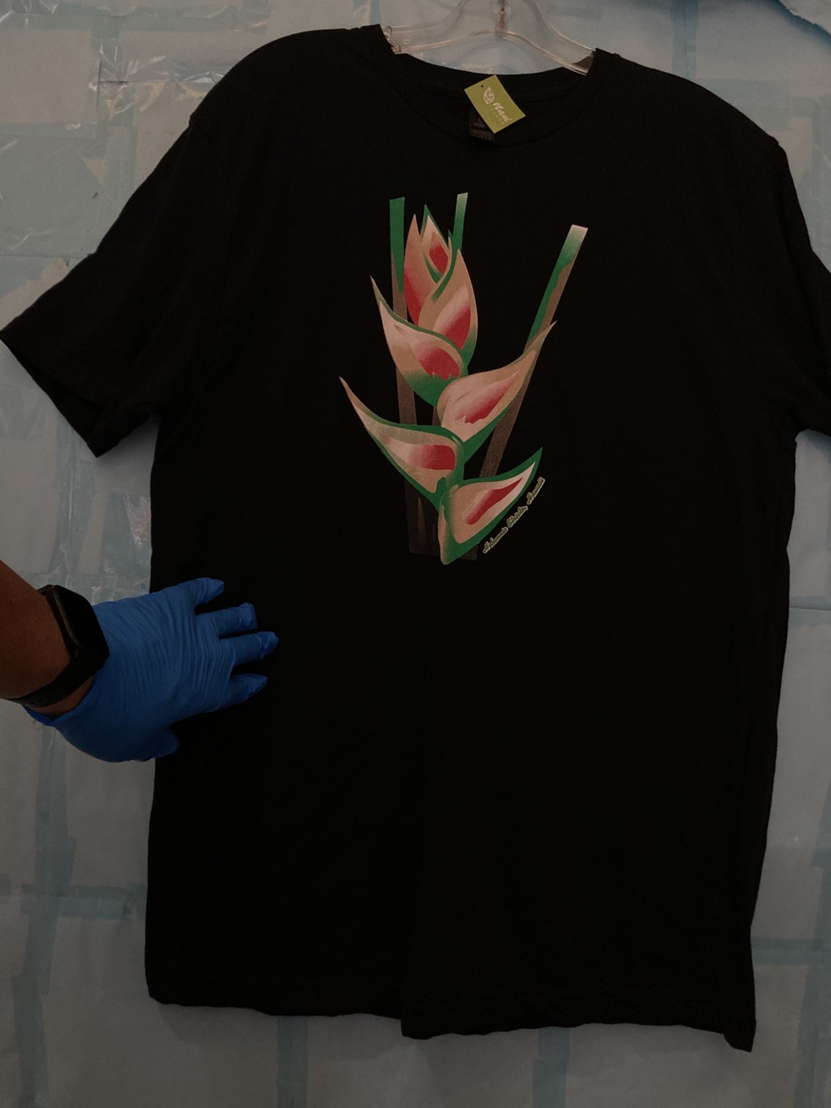 [New] HELICONIA STRICTA FLOWER Unisex T-SHIRT; LARGE; New with Tag