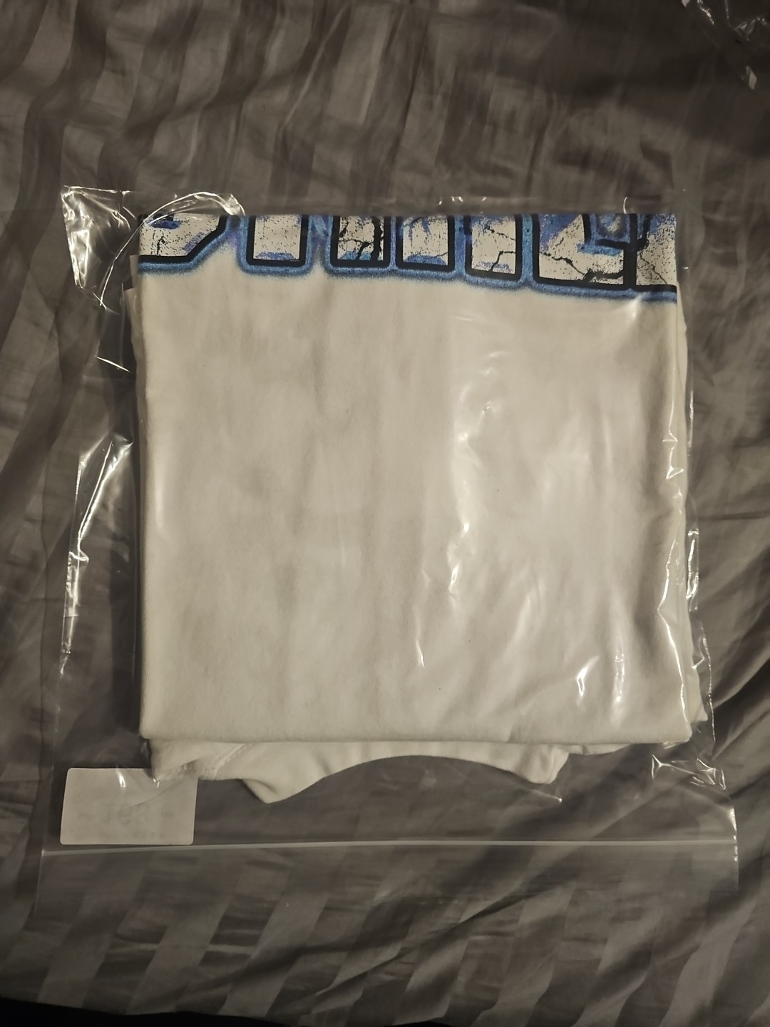LOST HILLS LOGO FRONT AND MIRROR STYLE LOGO BACK WHITE MEN’S LG (OS) FIRE 🔥 🔥