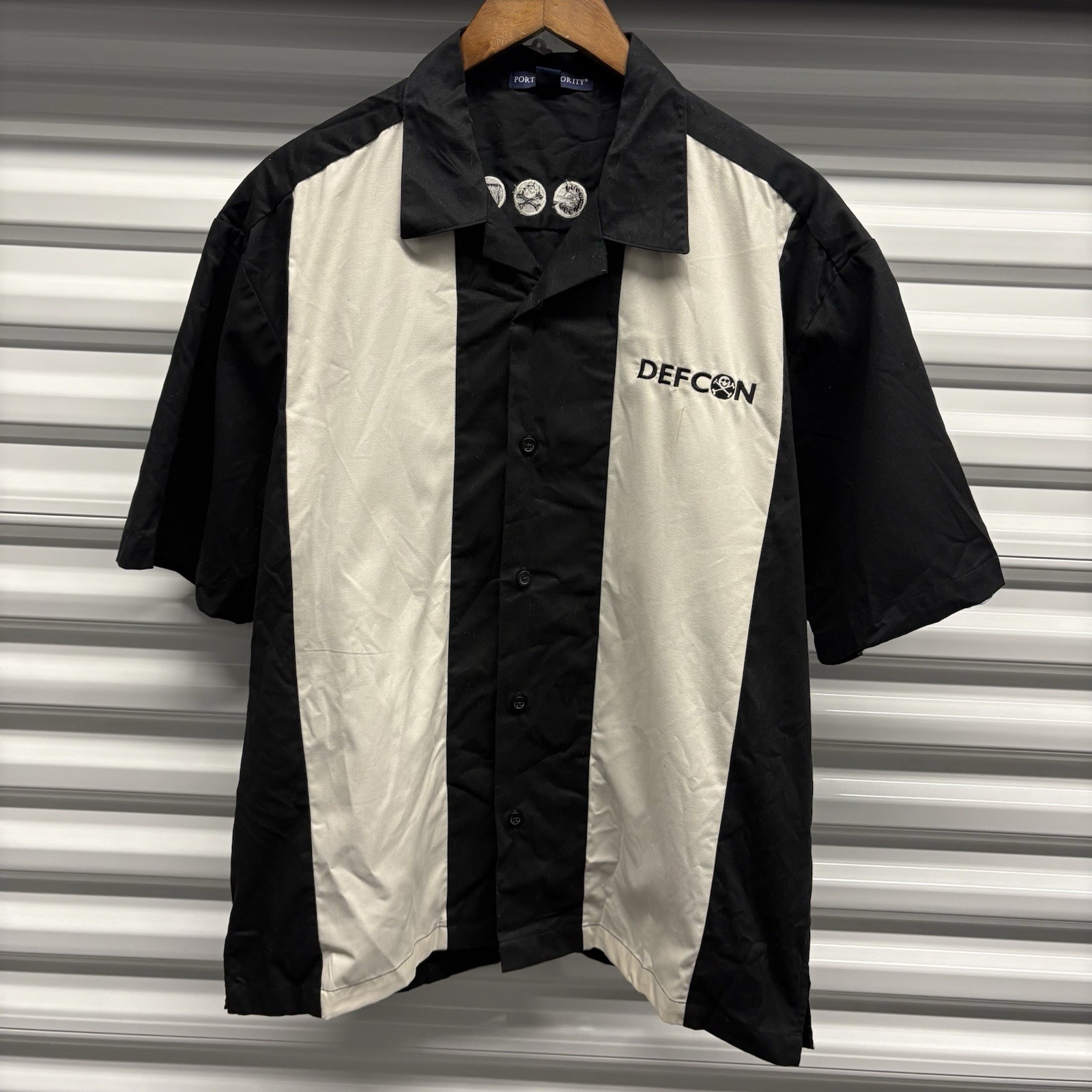 Vintage Y2K Def Con Shirt Size M Computer Hacker Las Vegas Convention Button Up