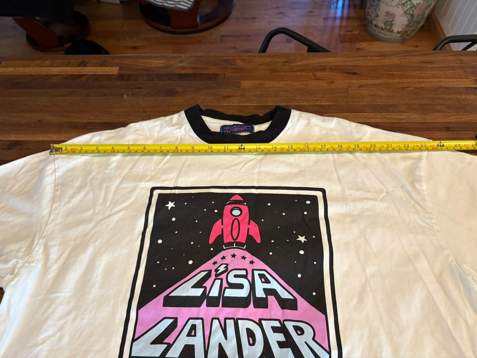 Lisa Lander 2023 Live Is Smiles Always T-Shirt Size Large